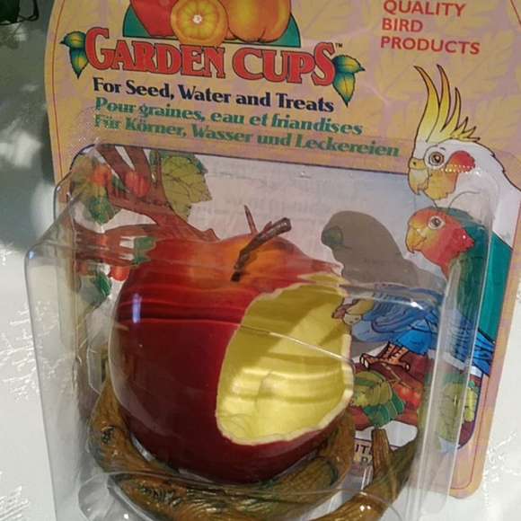 🛍️3/$25 Apple Feeder For Birdcage - Picture 3 of 3